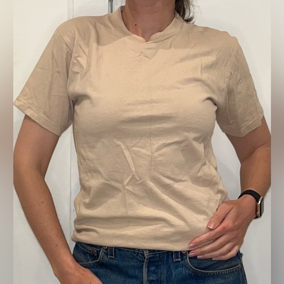 Plain vintage beige cotton T - Picture 2 of 5